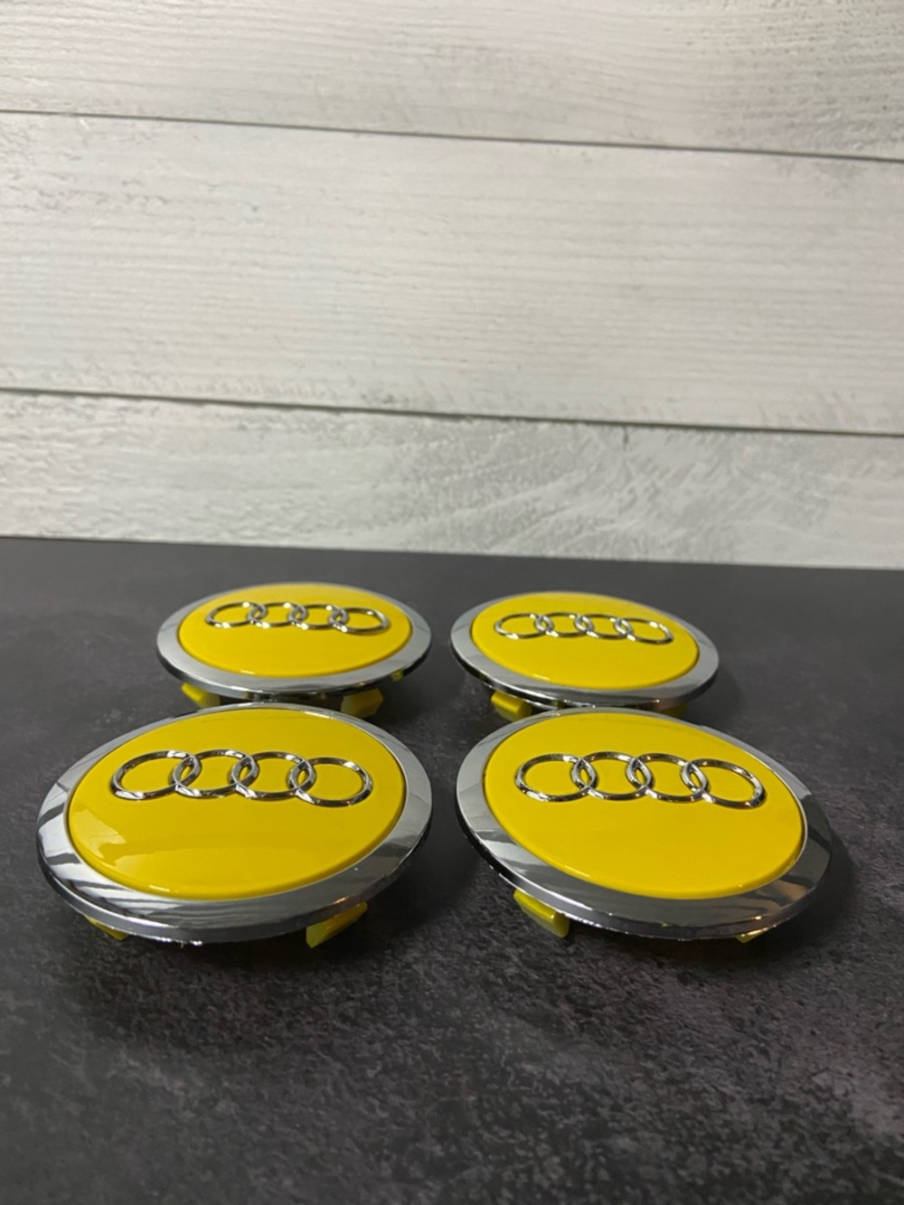 Set For Audi 4x69mm Yellow Wheel Center Caps 4B0601170A